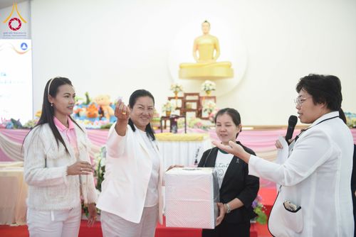 ภาพ No.282069:วันศุกร์ที่ 19 ธันวาคม พ.ศ. 2568 พิธีมอบโล่และใบประกาศเกียรติคุณ โครงการเจริญพระพุทธมนต์ธัมมจักกัปปวัตตนสูตร และวันรวมพลังเด็กดีV-Star ดาวแห่งความดี ผู้นำฟื้นฟูศีลธรรมโลกจังหวัดสระบุรี ณ ศูนย์ปฏิบัติธรรมสระบุรี