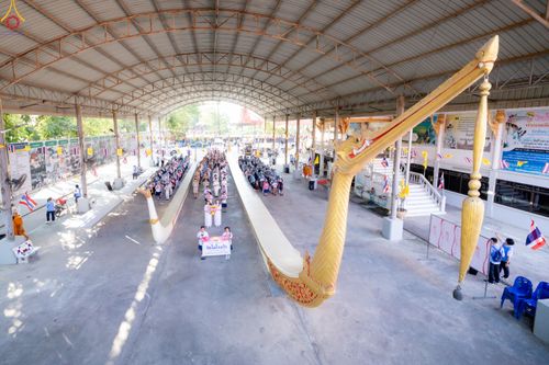 ภาพ No.293169:วันที่ 12 มกราคม พ.ศ. 2569 พิธีทอดผ้าป่าทำนุบำรุงศาสนสถาน ณ วัดไผ่โรงวัว ต.บางตาเถร อ.สองพี่น้อง จ.สุพรรณบุรี ในโครงการธรรมยาตรา กตัญญูบูชา มหาปูชนียาจารย์ พระมงคลเทพมุนี(สด จนฺทสโร) พระผู้ปราบมาร อนุสรณ์สถาน 7 แห่ง ปีที่ 14