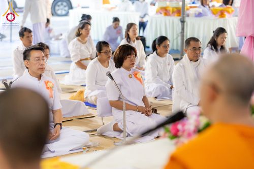 ภาพ No.290795:วันที่ 9 มกราคม พ.ศ. 2569 พิธีถวายภัตตาหารเป็นสังฆทาน แด่พระธรรมยาตรา ณ อนุสรณ์สถานคลองบางนางแท่น อ.สามพราน จ.นครปฐม ในโครงการธรรมยาตรา กตัญญูบูชา มหาปูชนียาจารย์ พระมงคลเทพมุนี(สด จนฺทสโร) พระผู้ปราบมาร อนุสรณ์สถาน 7 แห่ง ปีที่ 14