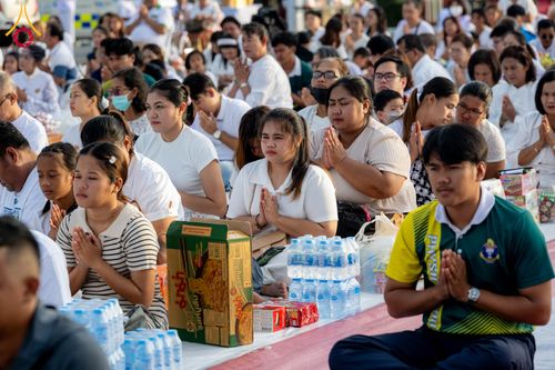 ภาพ No.310337:วันอาทิตย์ที่ 15 กุมภาพันธ์ พ.ศ. 2569 ตักบาตรพระ 1,000 รูป เมืองตรัง ปีที่ 2 ณ ลานพระบรมราชานุสาวรีย์ รัชกาลที่ 5 (หน้าศาลจังหวัดตรัง)อ.เมือง จ.ตรัง