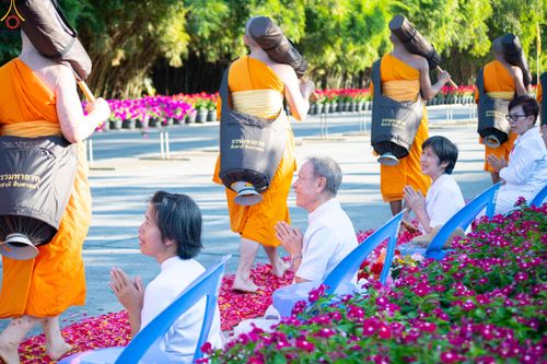 ภาพ No.287038:วันที่ 2 มกราคม พ.ศ.2569 พิธีต้อนรับพระธรรมยาตรา ครั้งที่ 1 (ภาพชุดที่ 2) ณ วัดพระธรรมกาย (วิหารหลวงปู่ - พระมหาธรรมกายเจดีย์)