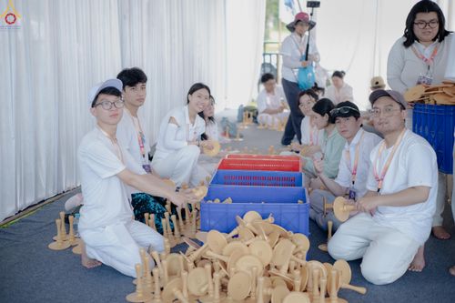 ภาพ No.331312:วันที่ 29 พฤษภาคม พ.ศ.2569 MBMI Tangerang (Majelis Agama Buddha Mahanikaya)  ได้มีการเตรียมงานเพื่อจัดงานวิสาขบูชานานาชาติ (ภาพชุดที่ 2)