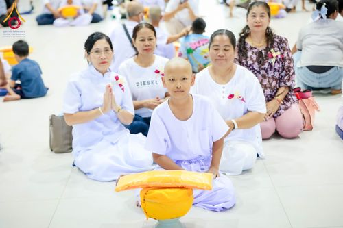 ภาพ No.317485:วันอาทิตย์ ที่ 29 มีนาคม พ.ศ.2569  พิธีปลงผม , พิธีขอขมามอบบาตรและผ้าไตร , พิธีบรรพชา ณ ศูนย์ปฏิบัติธรรมสมุทรปราการ จำนวน 42 รูป