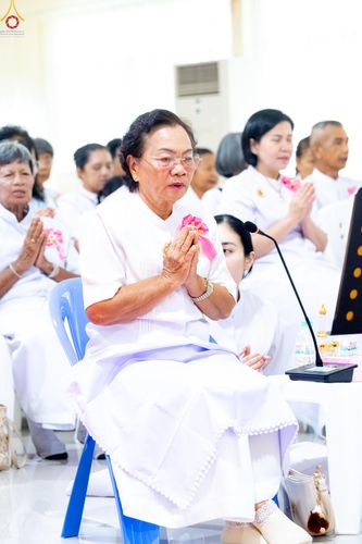 ภาพ No.336201:วันที่ 20 มิถุนายน พ.ศ.2569 พิธีทอดผ้าป่า ส่งเสริมงานพระพุทธศาสนา , พิธีเจริญพระพุทธมนต์เนื่องในวาระครบรอบ 14 ปี ธรรมอุทยานบ้านแป้ง อ.พรหมบุรี จ.สิงห์บุรี