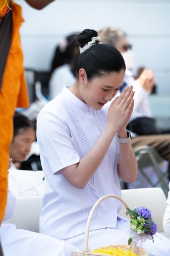 ภาพ No.299585:วันที่ 18 มกราคม พ.ศ. 2569 พิธีต้อนรับพระธรรมยาตรา (ภาพชุดที่ 2) ณ อนุสรณ์สถานลำดับที่ 5  สถานที่เผยแผ่วิชชาธรรมกายครั้งแรก อนุสรณ์สถานบางปลา วัดบางปลา อำเภอบางเลน จังหวัดนครปฐม ในโครงการธรรมยาตรา กตัญญูบูชา มหาปูชนียาจารย์ พระมงคลเทพมุนี(สด จนฺทสโร) พระ