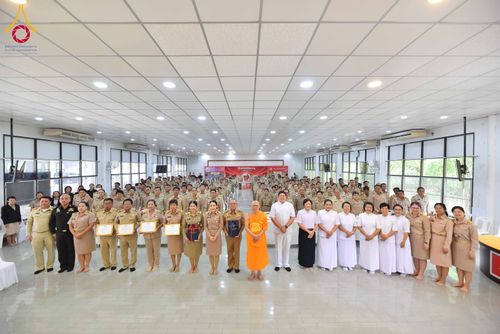 ภาพ No.344158:วันจันทร์ที่ 10 สิงหาคม พ.ศ. 2569  วัดพระธรรมกาย มูลนิธิธรรมกาย และคณะศิษย์ฯ ร่วมส่งแรงใจ “นักปกครองท้องที่ของประชาชน” เนื่องในวันกำนัน ผู้ใหญ่บ้าน 2569 พร้อมร่วมยินดีรางวัลแห่งความภาคภูมิใจของชาวอำเภอคลองหลวง