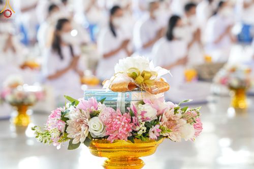 ภาพ No.81183:พิธีถวายหนังสือธรรมะ บาลี นักธรรม ทางก้าวหน้า วันเสาร์ที่ 27 พฤษภาคม พ.ศ. 2566 ณ บ้านแก้วเรือนทองคุณยายอาจารย์ฯ สภาธรรมกายสากล