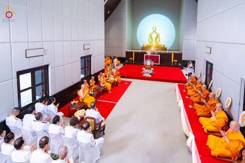 ภาพ No.332361:วันเสาร์ที่ 6 มิถุนายน พ.ศ.2569 พิธีต้อนรับสัญญาบัตร พัดยศ พระราชภาวนาวชิรวิเทศ วิ. ณ อุโบสถพระไตรปิฏก วัดพระธรรมกาย