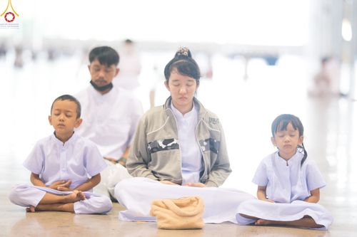 ภาพ No.87479:พิธีจุดเทียนใจ ไฟนิรันดร์ อนันตชัย วันอาทิตย์ที่ 10 กันยายน พ.ศ. 2566 ณ สภาธรรมกายสากล วัดพระธรรมกาย