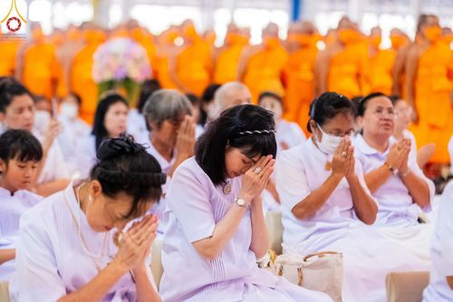 ภาพ No.123187:พระธรรมยาตรารับประกาศนียบัตร และพระของขวัญ ในวันอาทิตย์ต้นเดือนที่ 4 กุมภาพันธ์ พ.ศ.2567 ณ สภาธรรมกายสากล วัดพระธรรมกาย