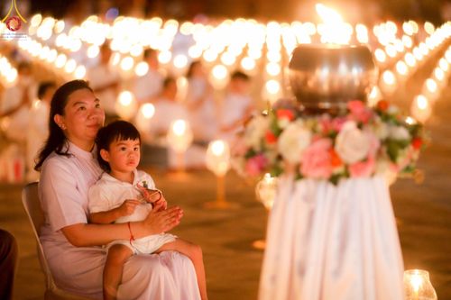 ภาพ No.91663:พิธีทอดผ้าป่า สร้างลานเอนกประสงค์พญานาค 4 ตระกูล จุดประทีปโคมลาน ถวายเป็นพุทธบูชา  สร้างความสว่างไสวให้กับแผ่นดินด้วยแสงธรรม วันอาทิตย์ที่ 29 ตุลาคม พ.ศ. 2566 ณ พุทธอุทยานนานาชาติ จังหวัดหนองคาย