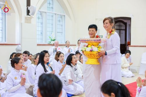 ภาพ No.175333:พิธีทอดกฐิน วัดพระธรรมกายแมนเชสเตอร์ เอดจลีย์ สต็อคพอร์ต ประเทศอังกฤษ ในโครงการกฐินสามัคคีทั่วไทย 30,000 วัด บูชาธรรม 80 ปี หลวงพ่อธัมมชโย โดยคณะศิษยานุศิษย์วัดพระธรรมกาย วันที่ 10 พฤศจิกายน พ.ศ. 2567