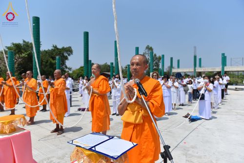 ภาพ No.131518:พิธีทอดผ้าป่ายกค้ำฟ้ามหามงคล อาคาร 80 ปี หลวงพ่อธัมมชโย ณ ศูนย์ปฏิบัติธรรมวิหารแดง ต.เจริญธรรม อ.วิหารแดง จ.สระบุรี วันที่ 17 มีนาคม พ.ศ. 2567