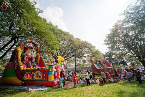 ภาพ No.111403:กิจกรรมงานวันเด็กแห่งชาติ รวมพลังเด็กเก่งและดี สร้างความดีสากล ปีที่ 6 ร่วมจัดโดย เทศบาลเมืองท่าโขลง พุทธสมาคมปทุมธานี องค์การบริหารส่วนตำบลคลองสาม ณ วัดพระธรรมกาย จ.ปทุมธานี วันที่ 13 มกราคม พ.ศ. 2567