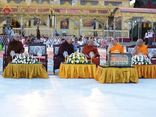 ภาพ No.161964:วัดพระธรรมกาย มูลนิธิธรรมกาย และภาคีฯ จัดงาน 3 Bigboon ณ ประเทศเมียนมาร์ ระหว่างวันที่ 7-8 ตุลาคม พ.ศ. 2567