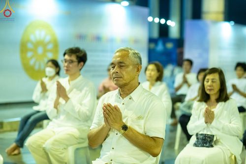 ภาพ No.211078:วันพฤหัสบดีที่ 13 มีนาคม พ.ศ. 2568  กิจกรรมวันพระ ขึ้น 15 ค่ำ เดือน 4 พิธีบุพเปตพลี ครั้งที่ 160 และ พิธีฉลองชัยสวดธัมจักรกัปปวัตนสูตร ครบ 7,196,000,000 จบ ณ วัดพระธรรมกาย