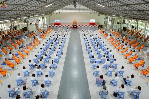 ภาพ No.248274:วันอาทิตย์ที่ 21 กันยายน พ.ศ. 2568 พิธีตักบาตร, พิธีทอดผ้าป่าบำรุงธุดงคสถานล้านนา, พิธีถวายกองทุนการศึกษาพระบาลี, พิธีถวายสลากภัตเป็นสังฆทาน เนื่องในโอกาสครบรอบ 39 ปี ธุดงคสถานล้านนา ณ ธุดงคสถานล้านนา อ.สันทราย จ.เชียงใหม่