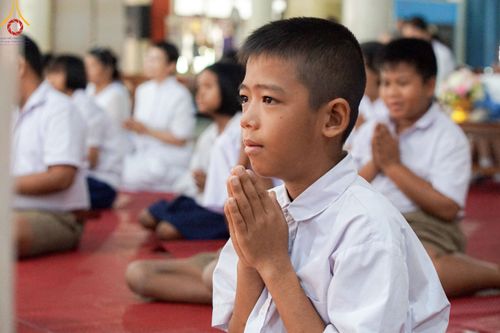 ภาพ No.189726:พิธีทอดผ้าป่าทำนุบำรุงศาสนสถาน ในโครงการธรรมยาตรา กตัญญูบูชา มหาปูชนียาจารย์ พระมงคลเทพมุนี(สด จนฺทสโร) พระผู้ปราบมาร อนุสรณ์สถาน 7 แห่ง ปีที่ 13 ณ วัดใหม่พิบูลย์ผล ต.บางเลน อ.สองพี่น้อง จ.สุพรรณบุรี วันที่ 5 มกราคม พ.ศ. 2568