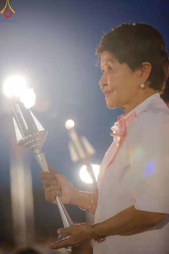 ภาพ No.160589:พิธีจุดประทีป 20,000 ดวง บูชาพระมหาธรรมกายเจดีย์ และบูชาพระมงคลเทพมุนี (สด จนฺทสโร) พระผู้ปราบมาร ณ ลานธรรม พระมหาธรรมกายเจดีย์ วัดพระธรรมกาย จ.ปทุมธานี วันที่ 10 ตุลาคม พ.ศ. 2567