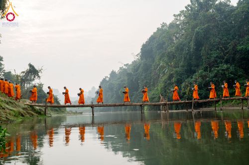 ภาพ No.130979:Photo Story ปฐมบรรพชาชาวพุทธมาร์มา Episode 4/5 วันที่ 13 กุมภาพันธ์พ.ศ. 2567 ณ วัดธัมจักร อรัญกุฏิ บังกลาเทศ