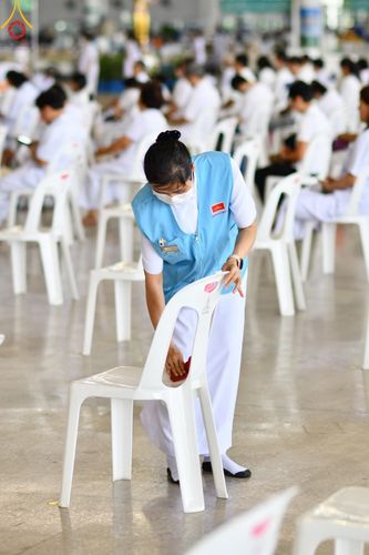 ภาพ No.134580:V.35 เพื่อบุญต้นเดือน การรับบุญของเจ้าหน้าที่หน่วยงานต่างๆ เพื่องานบุญวันอาทิตย์ต้นเดือน ณ วัดพระธรรมกาย วันที่ 7 เมษายน พ.ศ. 2567