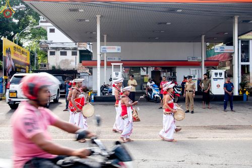 ภาพ No.139865:PhotoStory มหาศรัทธา ธรรมยาตราศรีลังกา EP.2 พิธีเปิดโครงการสยาม-ลังกา ธรรมยาตรา ฉลองเทศกาลวิสาขบูชาแห่งชาติ ศรีลังกา บูชาธรรม 80 ปีหลวงพ่อธัมมชโย เมื่อวันที่ 17 พฤษภาคม พ.ศ. 2567