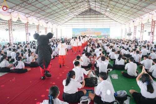 ภาพ No.176061:วันรวมพลังเด็กดี V-Star ผู้นำฟื้นฟูศีลธรรมโลก ประจำปี 2567 ณ พุทธอุทยานนานาชาติ อ.โพนพิสัย จ.หนองคาย วันที่ 15 พฤศจิกายน พ.ศ. 2567