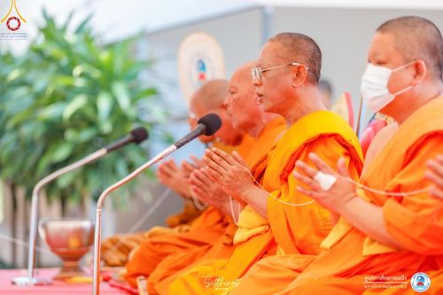 ภาพ No.161067:พิธีถวายมหาสังฆทาน 31 วัด , พิธีบุพเปตพลี , พิธีไถ่ชีวิตโค และ ปล่อยพันธ์ุปลาจำนวน 50,000 ชีวิต ณ ศูนย์การศึกษาจอมบึง ต.รางบัว อ.จอมบึง จ.ราชบุรี วันที่ 28 กันยายน พ.ศ. 2567