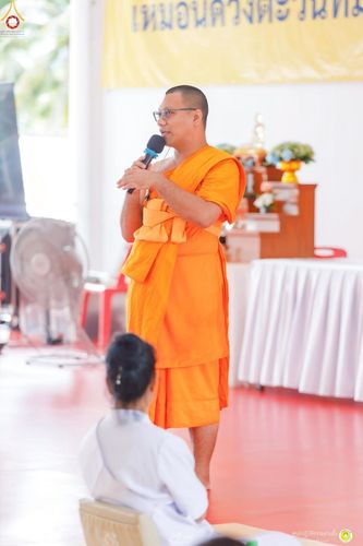 ภาพ No.248446:วันที่ 26-28 กันยายน พ.ศ. 2568 โครงการอบรมอุบาสกแก้ว อุบาสิกาแก้ว รุ่นที่ 3 ผู้แทนทอดกฐินสามัคคีทั่วไทย 30,000 วัด บูชาธรรม 81 ปี หลวงพ่อธัมมชโย ณ ศูนย์ปฏิบัติธรรมสวนผึ้ง จ.ราชบุรี