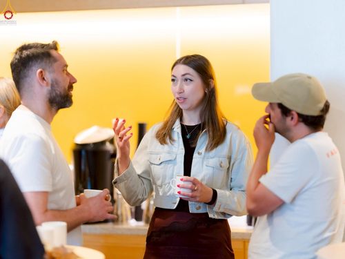 ภาพ No.229361:วันที่ 15 มิถุนายน พ.ศ. 2568 Meditation wisdom talks 2025 โดย พระอาจารย์ไมเคิล วีรธมฺโม และ พระอาจารย์นิค สนฺตจิตฺโต โดยมีผู้เข้าร่วมโครงการ เป็นชาวสวีเดนและชาวยุโรป จำนวน 30 ท่าน  ณ โรงแรม Radissonblu waterfront กรุงสตอกโฮล์ม ประเทศสวีเดน