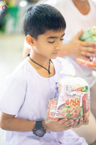 ภาพ No.205861:พิธีตักบาตร และ พิธีบูชาข้าวพระ ในวันอาทิตย์ต้นเดือน 2 กุมภาพันธ์ พ.ศ. 2568 ณ สภาธรรมกายสากล วัดพระธรรมกาย