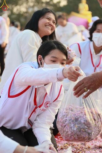 ภาพ No.111613:V.10 เก่งกล้า การเตรียมงาน เก็บงาน การรับบุญของเจ้าหน้าที่หน่วยงานต่างๆ เพื่อโครงการธรรมยาตรา กตัญญูบูชามหาปูชนียาจารย์ พระมงคลเทพมุนี (สด จนฺทสโร) พระผู้ปราบมาร อนุสรณ์สถาน 7 แห่ง ปีที่ 12 ระหว่างวันที่ 2 - 31 มกราคม พ.ศ.2567