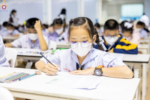 ภาพ No.104266:โครงการตอบปัญหาธรรมะทางก้าวหน้า ครั้งที่ 41 รอบชิงชนะเลิศระดับชาติ วันเสาร์ที่ 23 ธันวาคม พ.ศ. 2566 ณ ห้องแก้วสารพัดนึก วัดพระธรรมกาย จัดโดย ชมรมพุทธศาสตร์สากล