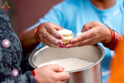 ภาพ No.213116:วันที่ 17 - 18 มีนาคม พ.ศ. 2568 คณะสงฆ์และสามเณรเดินบิณฑบาต รอบเมืองในพื้นที่ วัดสยมภูวนาถและราชวังปาตัน ณ เมืองกาฐมาณฑุ ประเทศเนปาล