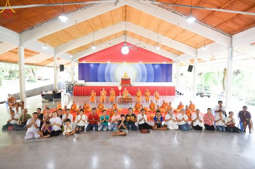 ภาพ No.135227:พิธีตัดปอยผม, พิธีขอขมารับผ้าไตร, พิธีบรรพชา, พิธีถวายบาตร ในโครงการบรรพชาสามเณร ฟื้นฟูพระพุทธศาสนาทั่วไทย  ณ ศูนย์ปฏิบัติธรรมบุญประสาน ต.พญาเย็น อ.ปากช่อง จ.นครราชสีมา วันที่ 5 เมษายน พ.ศ. 2567