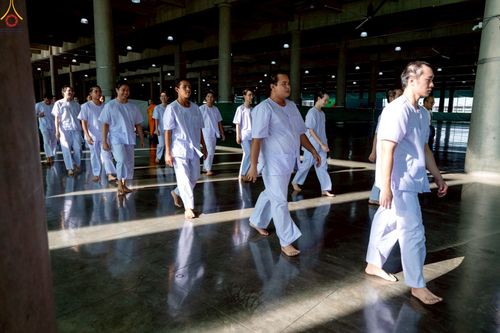 ภาพ No.228523:วันเสาร์ที่ 7 มิถุนายน พ.ศ. 2568 พิธีปลงผมโครงการอุปสมบทหมู่ธรรมทายาท ระดับอุดมศึกษา รุ่นที่ 52 ภาคฤดูฝน ณ วิหารคด 9 วัดพระธรรมกาย