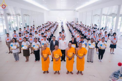 ภาพ No.104586:วันรวมพลังเด็กดี V-Star ผู้นำฟื้นฟูศีลธรรมโลก จังหวัดปราจีนบุรี ณ ธุดงคสถานปราจีนบุรี วันที่ 24 ธันวาคม พ.ศ. 2566