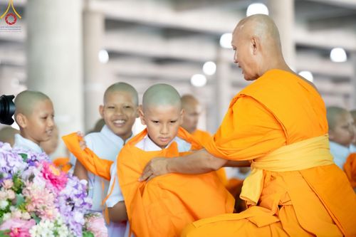 ภาพ No.134158:พิธีบรรพชาสามเณร โครงการบรรพชาสามเณร ฟื้นฟูพระพุทธศาสนาทั่วไทย ศูนย์อบรมวัดพระธรรมกาย วันเสาร์ที่ 6 เมษายน พ.ศ. 2567