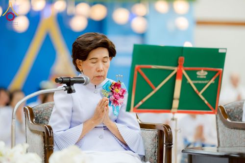 ภาพ No.220972:วันที่ 13 เมษายน พ.ศ. 2568 พิธีโปรยรัตนชาติปฐมเริ่มสถาปนาเจดีย์ และ พิธีเปิดหมู่บ้านปฏิบัติธรรม เพื่อการบรรลุธรรม ณ วัดป่าธรรมกายนานาชาติโทชิหงิ  ประเทศญี่ปุ่น