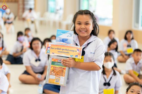 ภาพ No.102498:งานรวมพลังเด็กดี V-Star จังหวัดชลบุรี จัดงานโดยชมรมพุทธศาสตร์สากล และธุดงคสถานชลบุรี วันศุกร์ที่ 15 ธันวาคม พ.ศ. 2566