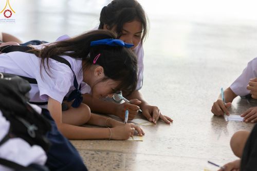 ภาพ No.187437:วันรวมพลังเด็กดี V-star ผู้นำฟื้นฟูศีลธรรมโลก ณ ศูนย์อบรมเยาวชนอุตรดิตถ์ อำเภอทองแสนขัน วันที่ 27 ธันวาคม พ.ศ. 2567