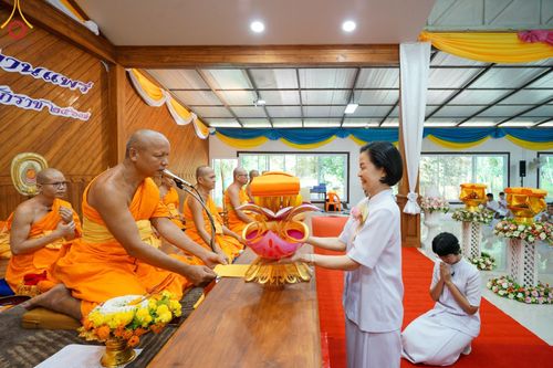 ภาพ No.164112:พิธีทอดกฐินสามัคคีสร้างทุกสิ่ง ณ ศูนย์ธุดงคสถานแพร่ อ.วังชิ้น จ.แพร่ วันอาทิตย์ที่ ๒๐ ตุลาคม พ.ศ. ๒๕๖๗