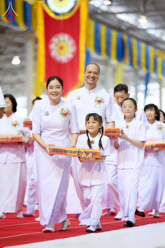 ภาพ No.264520:วันอาทิตย์ที่ 2 พฤศจิกายน พ.ศ. 2568 พิธีทอดกฐินสามัคคี ณ สภาธรรมกายสากล วัดพระธรรมกาย