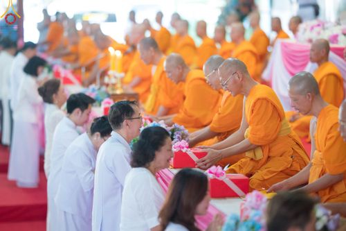 ภาพ No.91605:พิธีทอดผ้าป่า สร้างลานเอนกประสงค์พญานาค 4 ตระกูล จุดประทีปโคมลาน ถวายเป็นพุทธบูชา  สร้างความสว่างไสวให้กับแผ่นดินด้วยแสงธรรม วันอาทิตย์ที่ 29 ตุลาคม พ.ศ. 2566 ณ พุทธอุทยานนานาชาติ จังหวัดหนองคาย