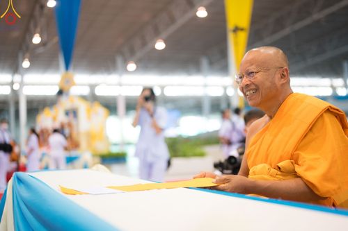 ภาพ No.85510:พิธีมุทิตาสักการะ พระราชาคณะ และพระครูสัญญาบัตร วันอาทิตย์ที่ 30 กรกฎาคม พ.ศ. 2566  ณ สภาธรรมกายสากล วัดพระธรรมกาย