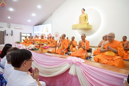 ภาพ No.261579:วันที่ 17-18 ตุลาคม พ.ศ. 2568 พิธีเจริญพระพุทธมนต์คณะสงฆ์ 108 กลั่นแผ่นดินองค์พระเจดีย์สระบุรี สมโภชองค์กฐิน และพิธีทอดกฐิน ณ ศูนย์ปฏิบัติธรรมสระบุรี ในโครงการกฐินสามัคคีทั่วไทย 30,000 วัด บูชาธรรม 81 ปี หลวงพ่อธัมมชโย โดยคณะศิษยานุศิษย์วัดพระธรรมกาย