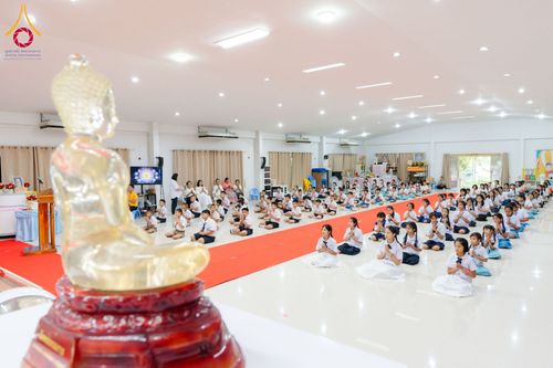 ภาพ No.181355:วันรวมพลังเด็กดีวีสตาร์ ครั้งที่ 17 ณ ธุดงคสถานสุราษฎร์ธานี ต.ขุนทะเล อ.เมือง จ.สุราษฎร์ธานี วันที่ 9 ธันวาคม พ.ศ. 2567