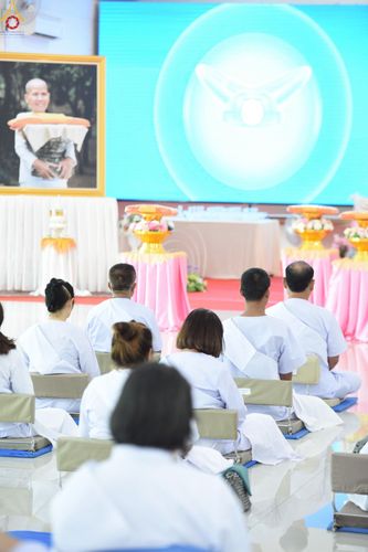 ภาพ No.246462:วันที่ 12-14 กันยายน พ.ศ. 2568 โครงการบวชอุบาสกแก้ว อุบาสิกาแก้ว รุ่นที่ 1 ผู้แทนทอดกฐินสามัคคีทั่วไทย 30,000 วัด จ.สระบุรี บูชาธรรม 81 ปี หลวงพ่อธัมมชโย ณ ศูนย์ปฏิบัติธรรมสระบุรี อ.พระพุทธบาท จ.สระบุรี