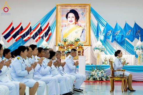 ภาพ No.237645:พิธีเจริญพระพุทธมนต์ ปฏิบัติธรรมเจริญสมาธิภาวนา และทำบุญตักบาตร ถวายพระราชกุศล เนื่องในโอกาสวันเฉลิมพระชนมพรรษา สมเด็จพระนางเจ้าสิริกิติ์ พระบรมราชินีนาถ พระบรมราชชนนีพันปีหลวง วันอังคารที่ 12 สิงหาคม พ.ศ. 2568  ณ อาคารปลูกศรัทธา 2 วัดพระธรรมกาย 