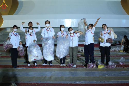 ภาพ No.119683:V.19 แกล้วกล้า การเตรียมงาน เก็บงาน การรับบุญของเจ้าหน้าที่หน่วยงานต่างๆ เพื่อโครงการธรรมยาตรา กตัญญูบูชามหาปูชนียาจารย์ พระมงคลเทพมุนี (สด จนฺทสโร) พระผู้ปราบมาร อนุสรณ์สถาน 7 แห่ง ปีที่ 12 ระหว่างวันที่ 2 - 31 มกราคม พ.ศ.2567